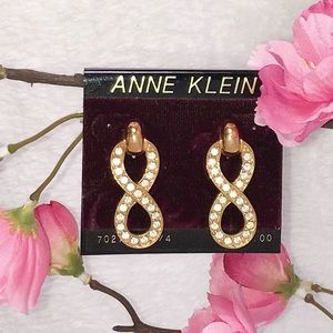 Vintage (1989) Anne Klein pierced earrings
